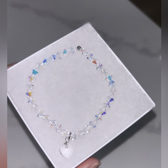 🎥✨ Custom Preciosa Iridescent Czech Bracelet with Heart Charm ✨🎥 - Picture 1 of 2